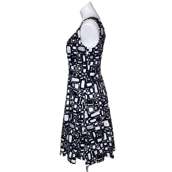 Calvin Klein B&W Fit & Flare Dress Size 10 - Picture 6 of 12
